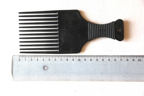 Peigne africain plastique - peigne,