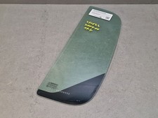 Vitre fixe porte arrière