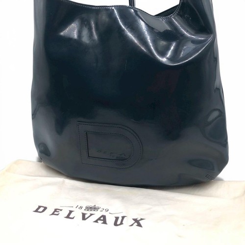 Delvaux logo enamel - delvaux, d-logo