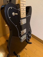 Guitare électrique Fender Telecaster Deluxe noire d'occasion livraison depuis...
