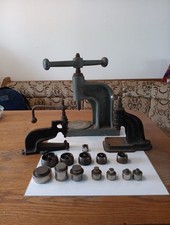 outils Anciens cordonnier