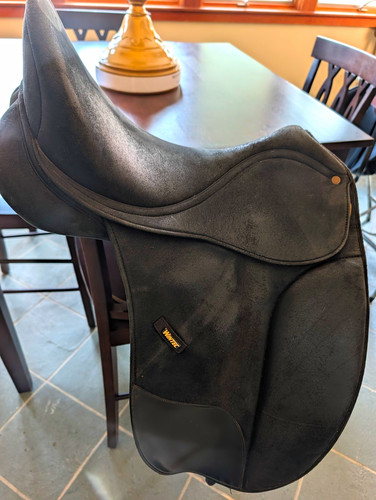 Wintec isabell black - wintec, dressage