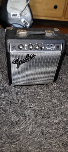 Used fender guitar amps - guitar,