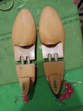 2 Anciens Embauchoirs, Forme