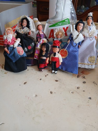 Lot poupees anciennes tenue - poupees,