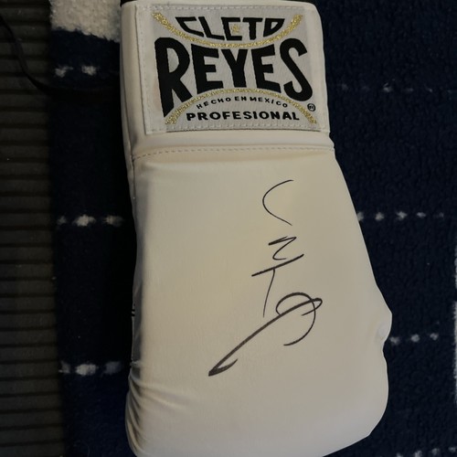 Miguel cotto signed autograph - cotto,