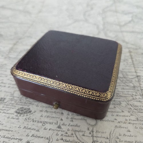 Ecrin boite bijoux ancien - boite, a