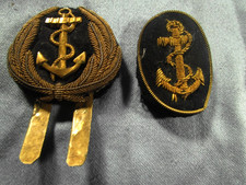 2 insignes écussons  de