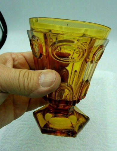 Verre couleur ambre - ambre, à