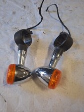 2 CLIGNOTANTS AVANT SUZUKI 800 INTRUDER M800 2005