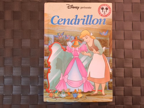 Mickey club livre disney - club,