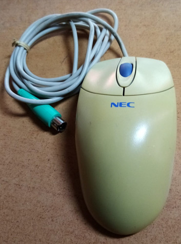 Ancienne souris boule - à,