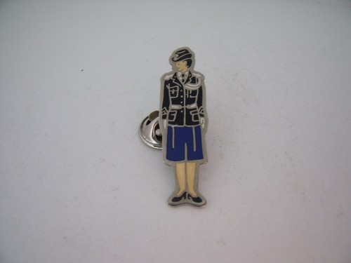 Pin pins badge - pin's,