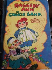 Raggedy ann in cookie land