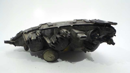 A1688200961 phare droit