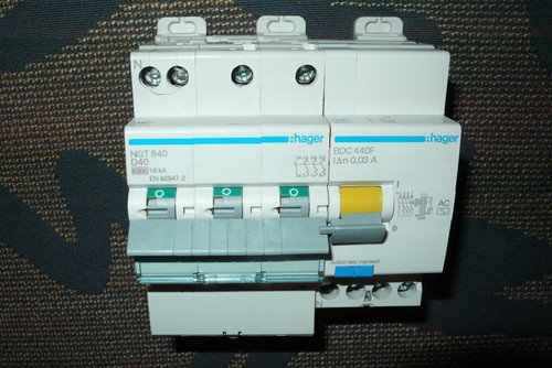 Disjoncteur tetra ngt840 - disjoncteur,