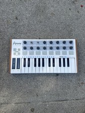 Arturia Minilab Midi Controller Slightly Used x7