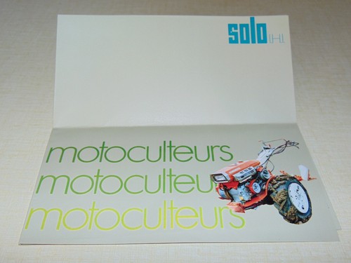 Prospectus brochure