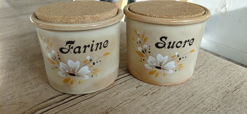 Lot pots en - de,