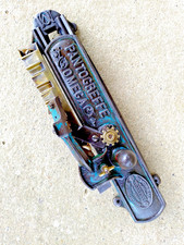 ANCIENNE GREFFEUSE POUR LA