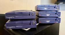 Vends lot de 5 lecteurs ZIP IOMEGA - Port Parallèle - 2 ZIPS 250 + 3 ZIPS 100 