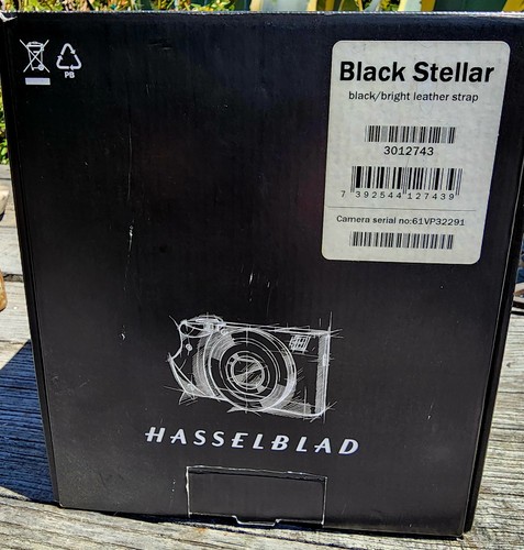 Hasselblad digital black - hasselblad,