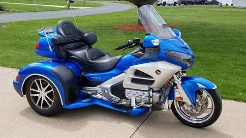 2012 honda goldwing 1800 - honda,
