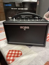 Ampli guitare BOSS katana-mini sur piles ou secteur
