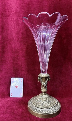 Baccarat vase cornet - baccarat,