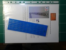 1 lot de 4 Pylones type "tour