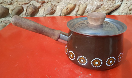 Caquelon casserole émaillé
