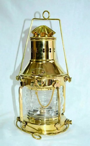 Lampe pétrole laiton - 10",