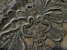 Bas de robe Napoléon III en mousseline de soie et guipure noire