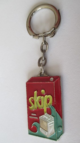 Rare keychain 1960s laundry - 1960s,