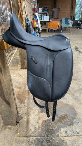 Wintec isabell dressage saddle - isabell,