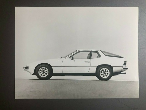 1980 porsche 924 coupe w - porsche, b&w