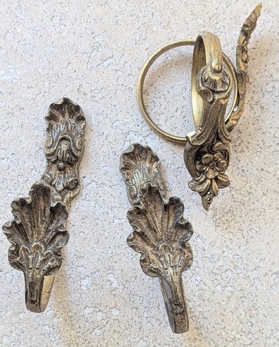 Deux porte embrasses - deux,