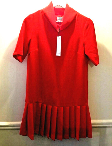 Robe rouge lumineux - robe,