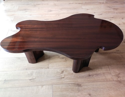Table basse contemporaine - , en