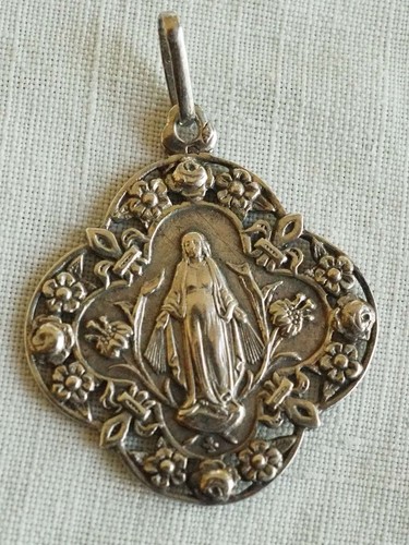 Medaille religieuse ancienne - medaille,