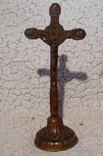 ancien crucifix bronze ou