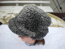 un chapka d'hiver en fourrure