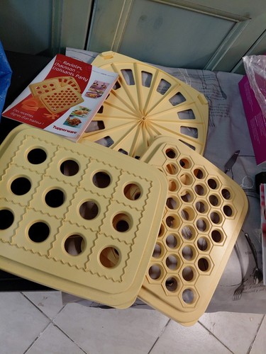 Tupperware lot 3 plaques - de,