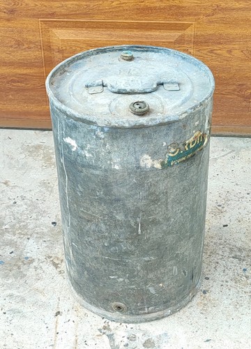 Ancien grand bidon galva - ancien,