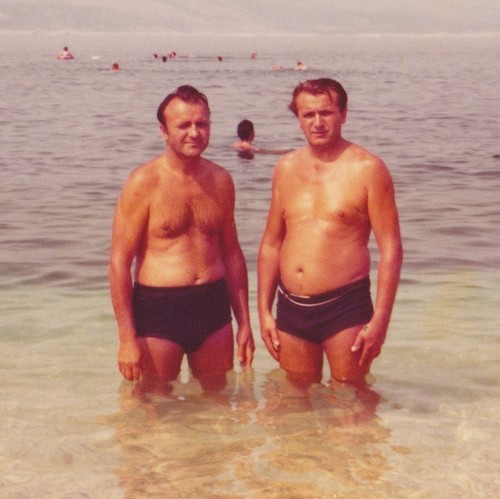 Deux slips bain hommes sans - de,