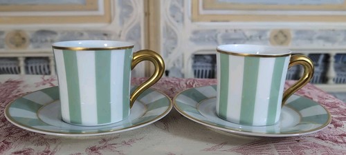 Lot tasses et soucoupes - de,