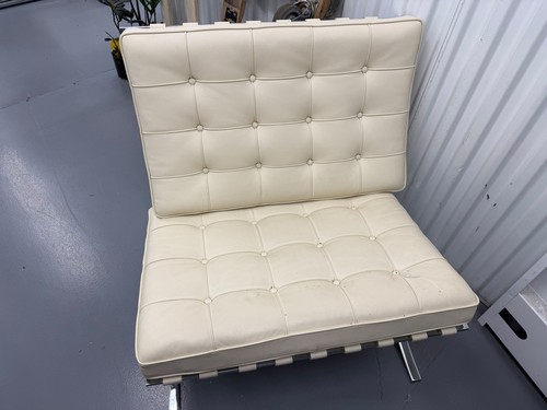 Authentic knoll barcelona - authentic,