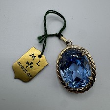 Pendentif Cabochon Pierre