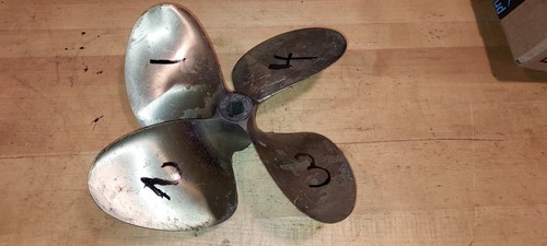 Shamrock inboard propeller - inboard,