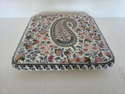 Dessous plat porcelaine - en,